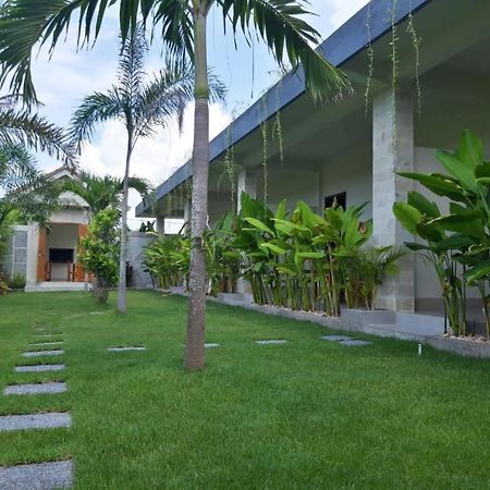 Kamala Hotel Selong Belanak Bagian luar foto
